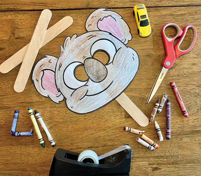 Free printable koala mask for children. Free arts and craft activities for kids.